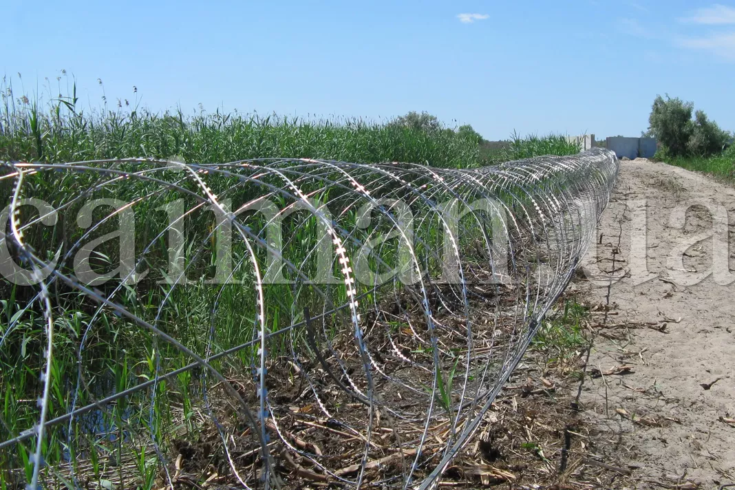 Фото спірального загородження Єгоза-Алігатор 1250/7